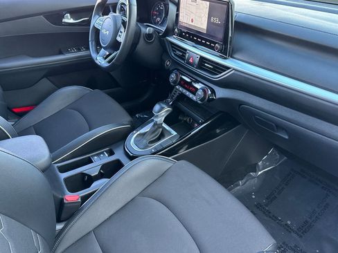 Used 2022 Kia Forte GT-Line w/ GT-Line Premium Package image 32