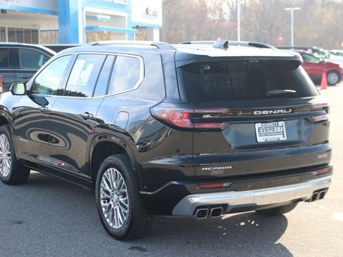 Used 2025 GMC Acadia Denali w/ Super Cruise Package image 5