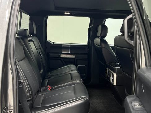 Used 2019 Ford F150 Lariat w/ Equipment Group 502A Luxury AWD/4WD image 35