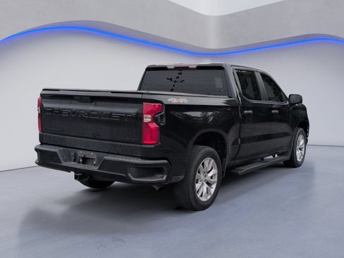 Used 2021 Chevrolet Silverado 1500 Custom AWD/4WD image 3