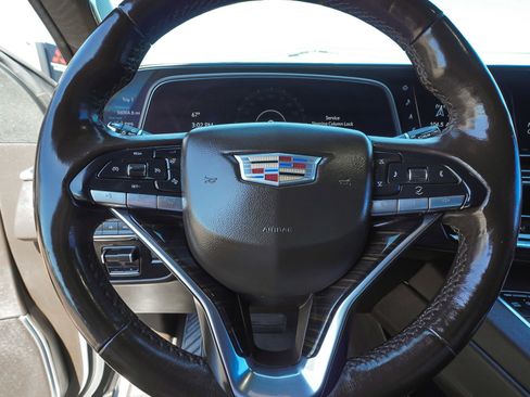 Used 2021 Cadillac Escalade Sport w/ Driver Assist Tech Package AWD/4WD image 16