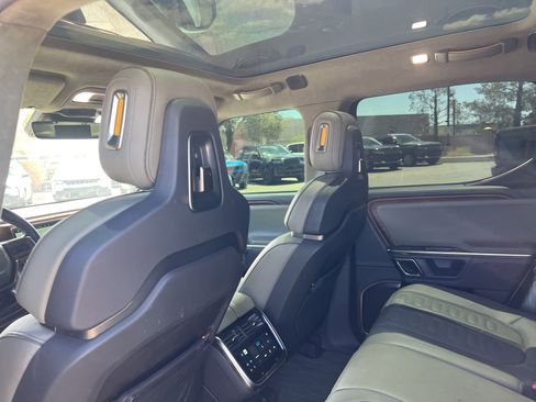 Used 2023 Rivian R1T Adventure AWD/4WD image 24