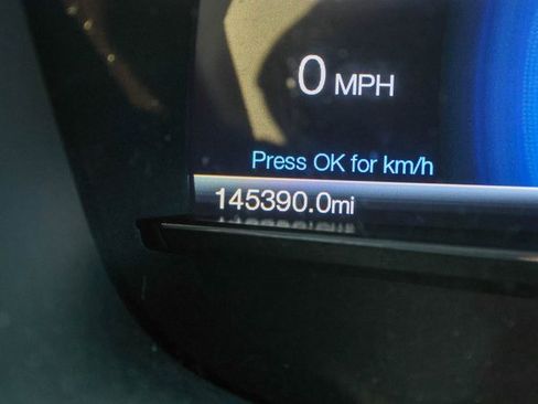 Used 2016 Ford Explorer XLT w/ Equipment Group 202A image 24