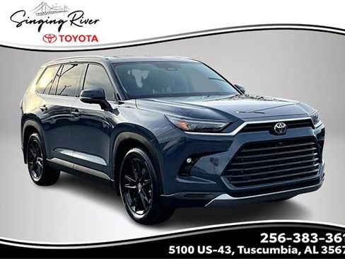 Used 2024 Toyota Grand Highlander Limited image 1