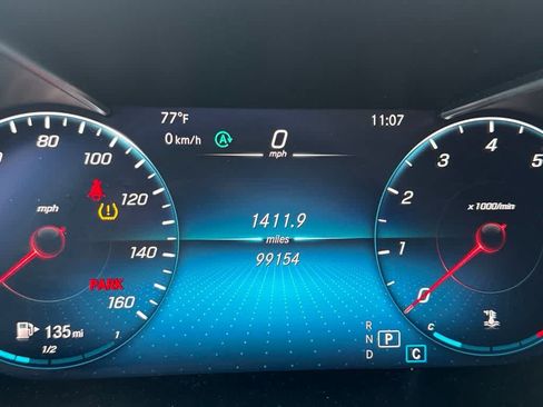 Used 2021 Mercedes-Benz GLC 300 image 13