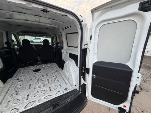 Used 2018 RAM ProMaster City Tradesman FWD image 19
