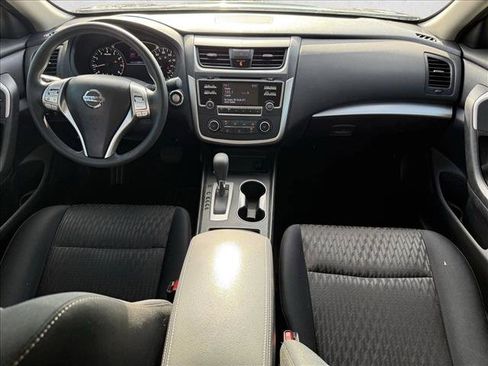 Used 2018 Nissan Altima 2.5 S w/ S Convenience Package FWD image 14