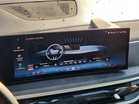 Certified 2024 BMW X7 xDrive40i AWD/4WD image 16