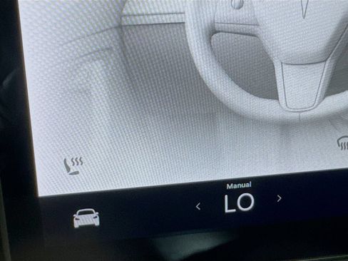 Used 2020 Tesla Model 3 Standard Range RWD image 25