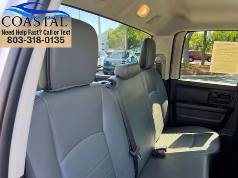 Used 2023 RAM 1500 Tradesman w/ Chrome Appearance Group RWD image 19