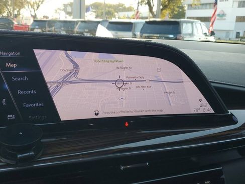 Used 2023 Cadillac Escalade Luxury image 27