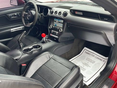 Used 2017 Ford Mustang GT Premium w/ GT Performance Package RWD image 19