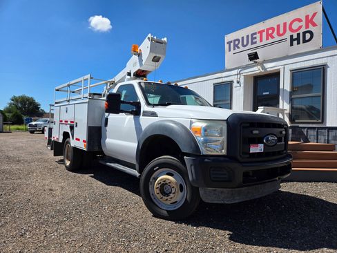 Used 2013 Ford F550 4x4 Regular Cab Super Duty w/ PWR Equipment Group image 4