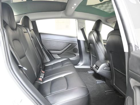 Used 2021 Tesla Model 3 Long Range AWD/4WD image 15