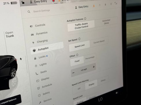 Used 2023 Tesla Model Y Long Range image 30