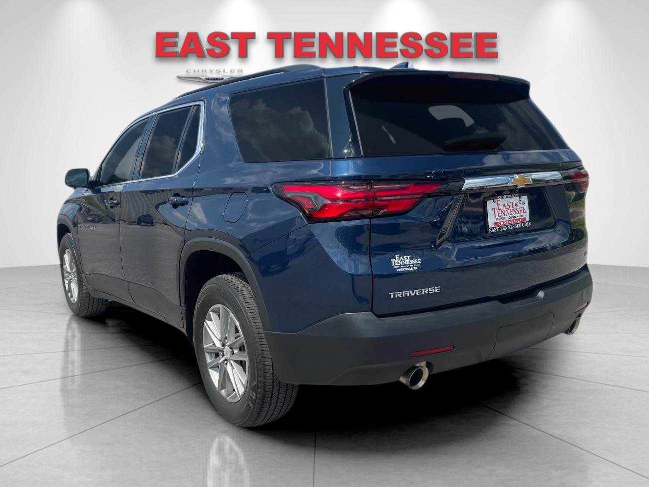 Used 2023 Chevrolet Traverse LT FWD image 5