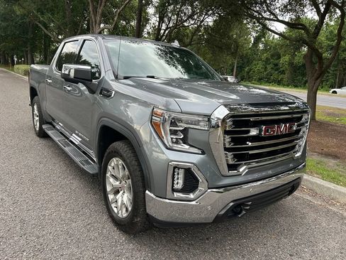 Used 2019 GMC Sierra 1500 SLT w/ SLT Premium Plus Package AWD/4WD image 4