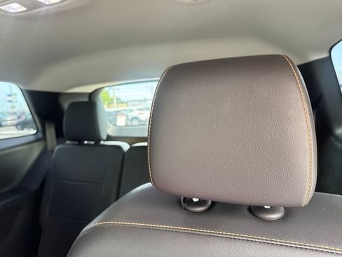 Certified 2021 Chevrolet Traverse RS w/ LPO, Cargo Package FWD image 12