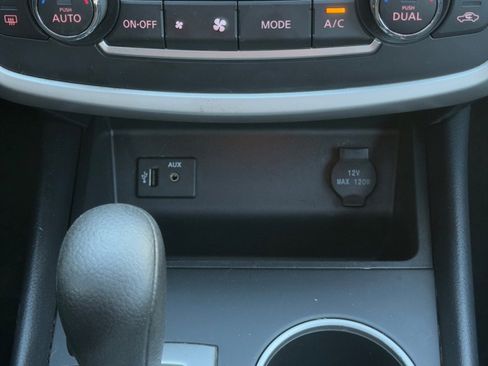 Used 2016 Nissan Altima 2.5 SV w/ Convenience Package image 43