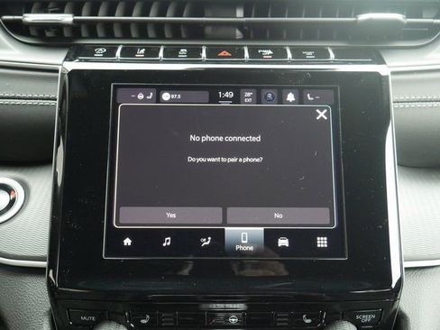 New 2025 Jeep Grand Cherokee L Altitude AWD/4WD image 6