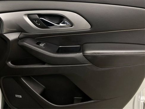 Used 2019 Chevrolet Traverse LT w/ LT Premium Package AWD/4WD image 27