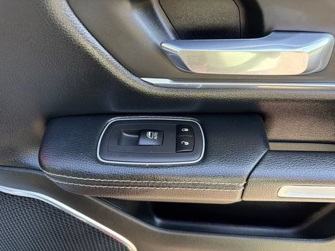Used 2020 RAM 1500 Laramie w/ Sport Appearance Package AWD/4WD image 15