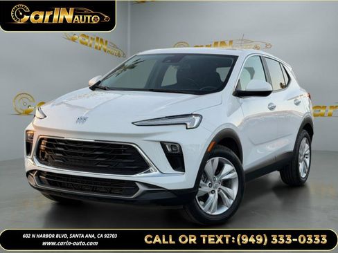 Used 2024 Buick Encore GX Preferred FWD image 1