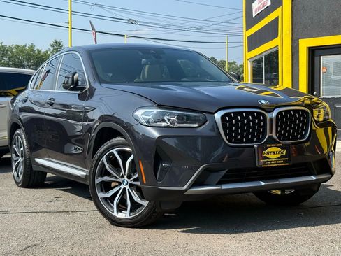 Used 2022 BMW X4 xDrive30i w/ Convenience Package image 1