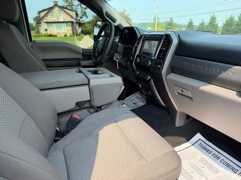 Used 2020 Ford F250 XLT w/ Snow Plow Prep Package AWD/4WD image 20