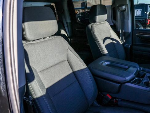 Used 2024 GMC Sierra 1500 Elevation image 15