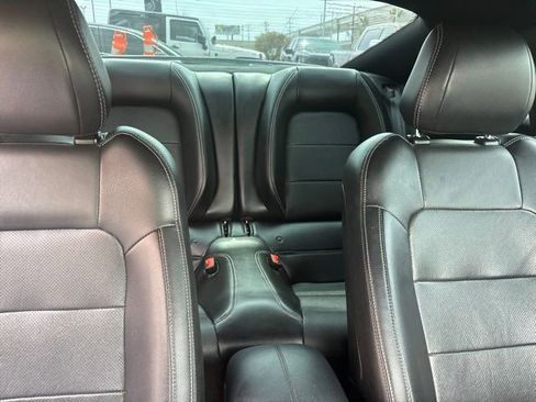 Used 2018 Ford Mustang Premium RWD image 44