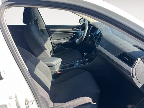Used 2019 Volkswagen Jetta SE FWD image 15