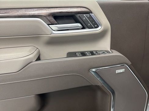 New 2026 Chevrolet Silverado 2500 LTZ w/ LTZ Convenience Package image 9