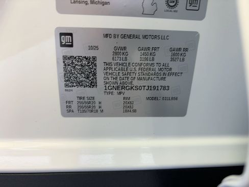 New 2026 Chevrolet Traverse LT w/ Sun and Wheel Package image 17