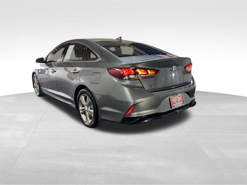 Used 2018 Hyundai Sonata Limited image 6