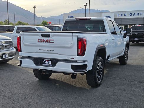 Used 2023 GMC Sierra 2500 AT4 AWD/4WD image 3