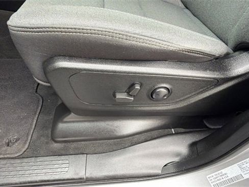 Used 2022 RAM 1500 Big Horn image 22