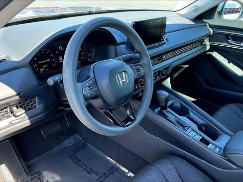 Used 2024 Honda Accord EX image 16