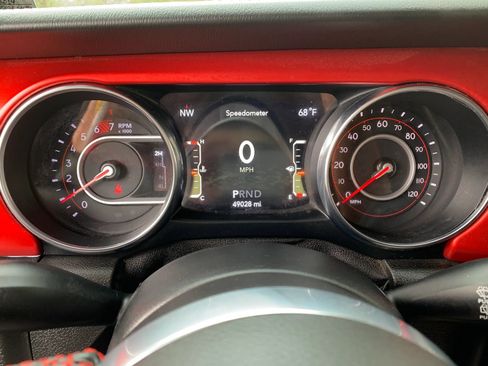 Used 2019 Jeep Wrangler Unlimited Rubicon AWD/4WD image 29