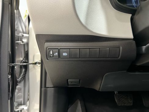 New 2026 Toyota Corolla SE image 18