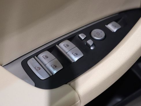 Used 2023 BMW X3 sDrive30i w/ Premium Package image 27