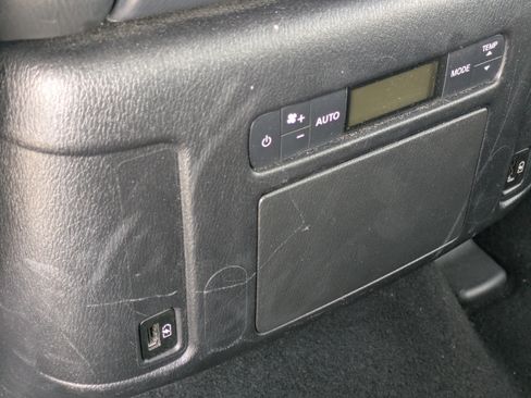 Used 2024 INFINITI QX80 Luxe image 16