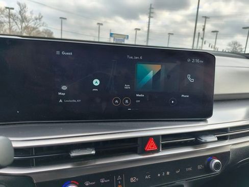 Certified 2024 Kia Sorento S image 21