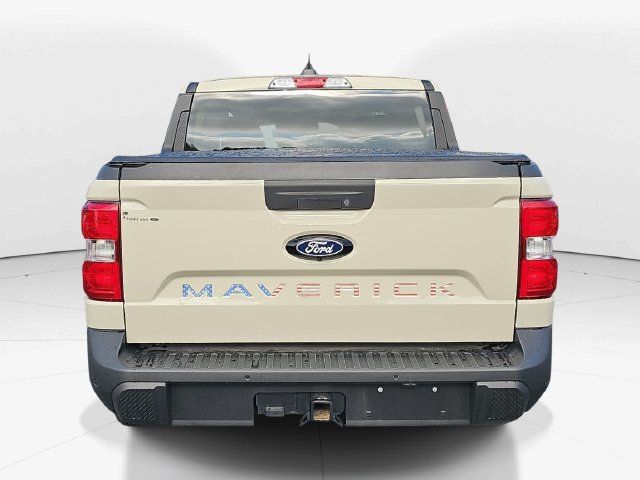 Certified 2025 Ford Maverick XLT w/ XLT Luxury Package FWD image 4
