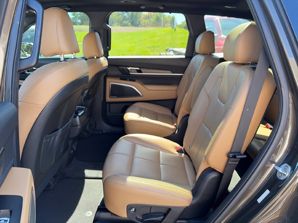 Used 2020 Kia Telluride SX FWD image 28