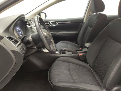 Used 2019 Nissan Sentra SV FWD image 17