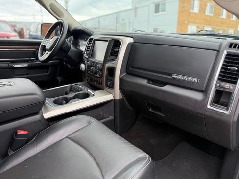 Used 2015 RAM 1500 Laramie w/ Convenience Group AWD/4WD image 29