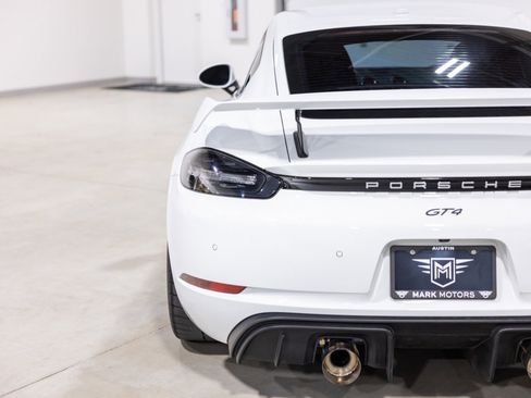 Used 2021 Porsche 718 Cayman GT4 image 14