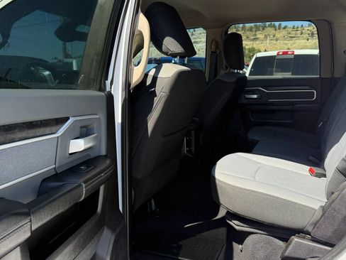 Used 2019 RAM 3500 Big Horn AWD/4WD image 11