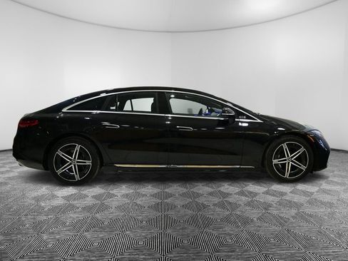 Certified 2022 Mercedes-Benz EQS 580 4MATIC Sedan image 6